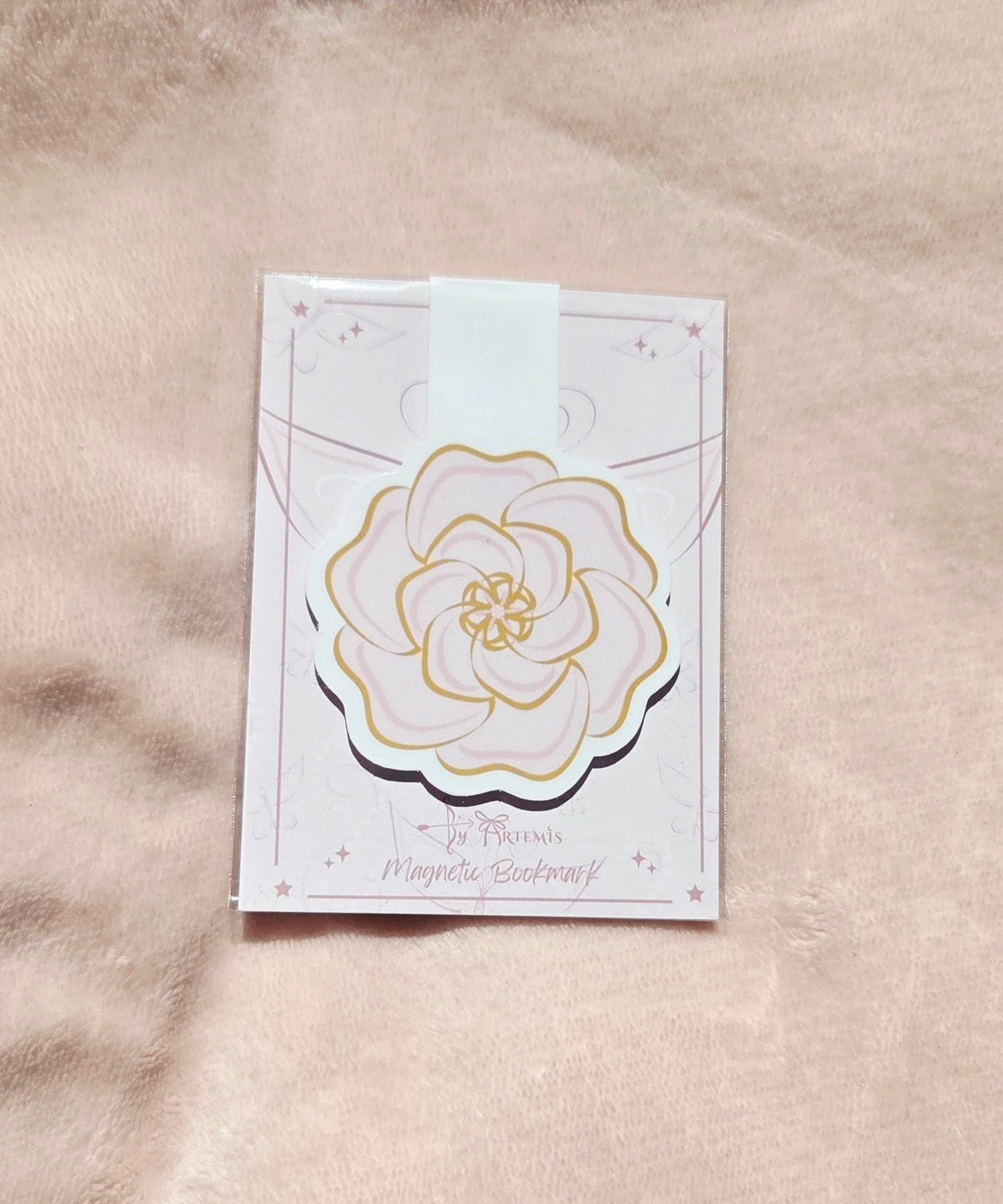 Bella Magnetic Bookmark